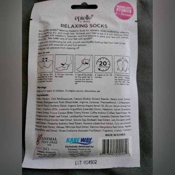 Relaxing socks with lavender and melatonin fruit extracts - Picture 2 of 2